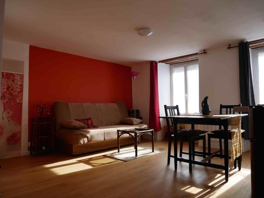 Le Palais Apartment | Studio à 200M à pieds de l'embarcadère