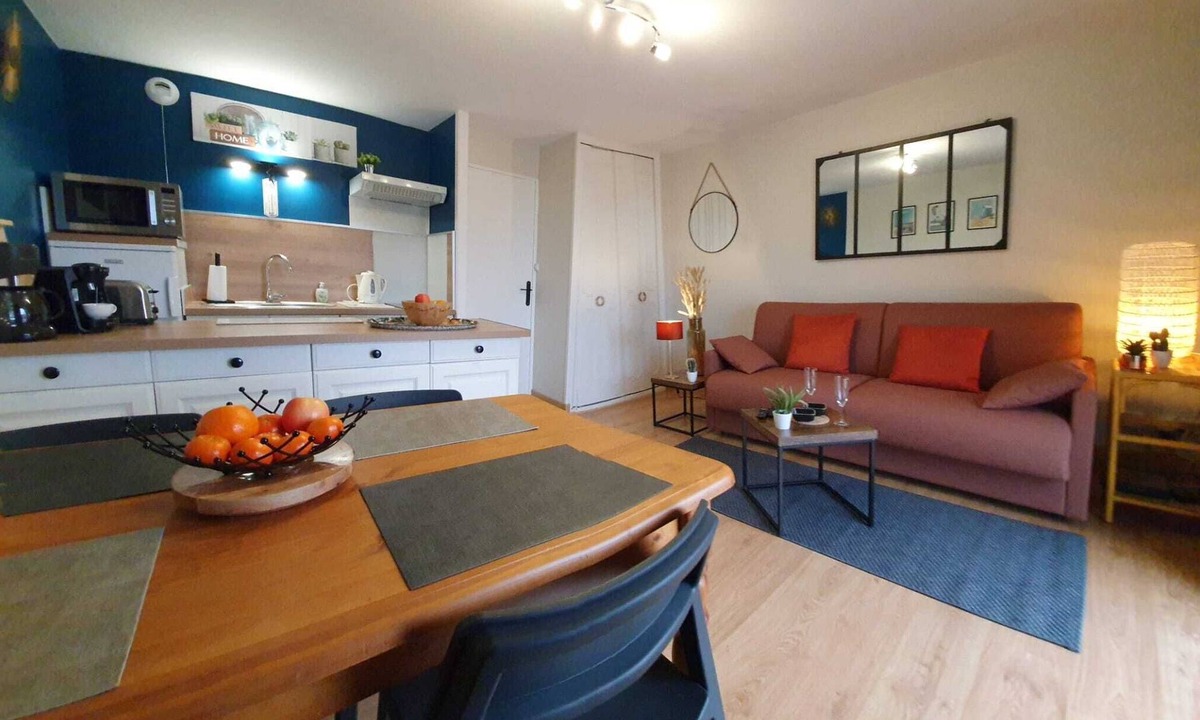 Stella-Plage Apartment | Studio 1 - 4 pers 300m from the beach with sea view
