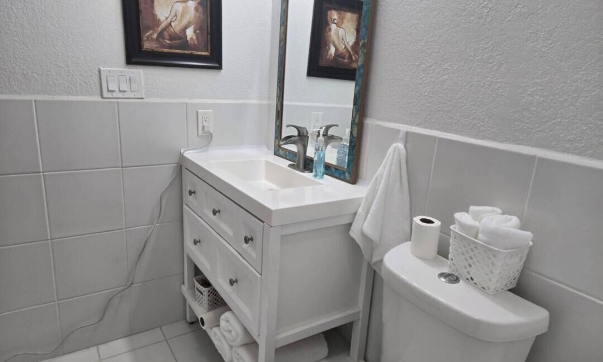 Wetmore Apartment | studio 1 bedroom 1 bathroom