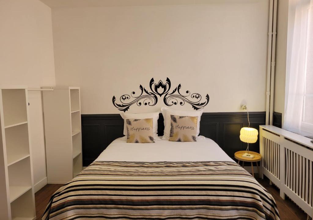 Cambrai Apartment | Studio 1 du Temple Hyper Centre