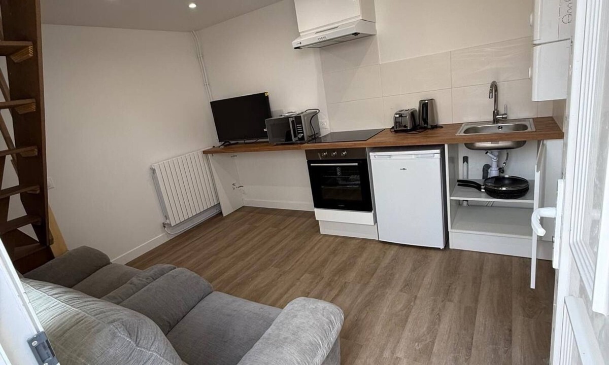 Mitry-Mory Apartment | STUDIO 15MNT FROM CDG