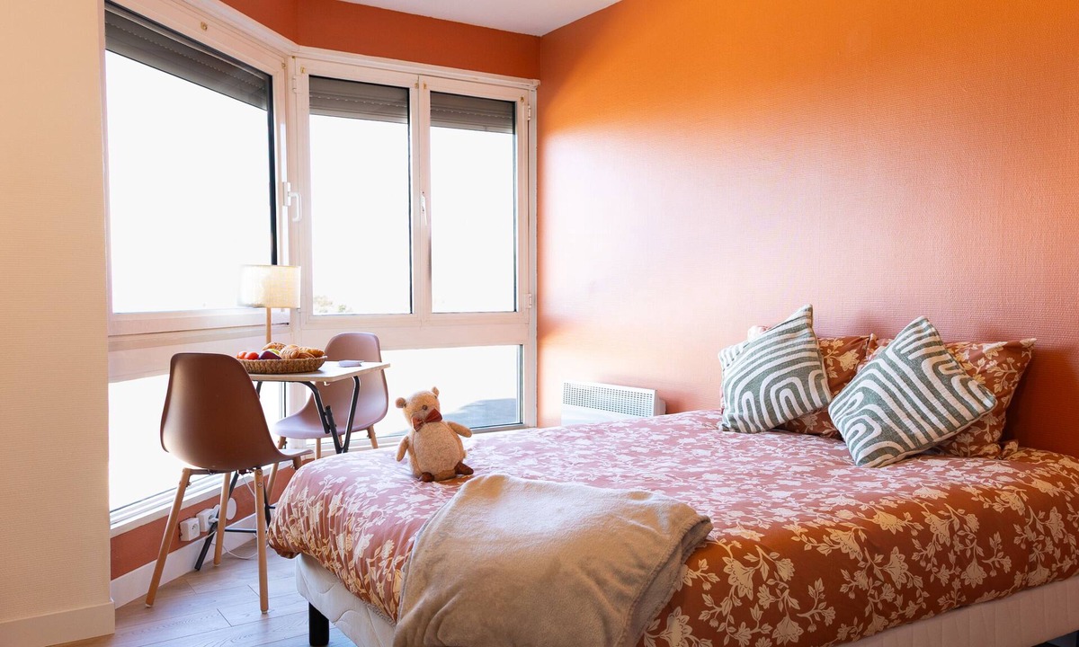 Port Apartment | Studio - 1st floor - Sea and Calais beach view