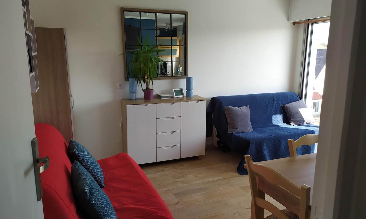 Sainte-Cecile-Plage Apartment | Studio 2* Ste-Cécile near beach + wifi