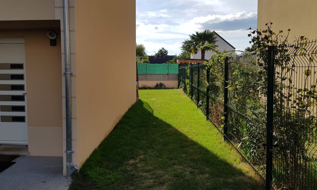 Valenton Apartment | studio 20m2