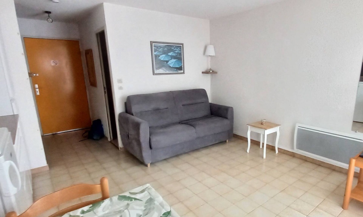 Lamalou-les-Bains Apartment | Studio 23 m2 ideal for spa treatments.