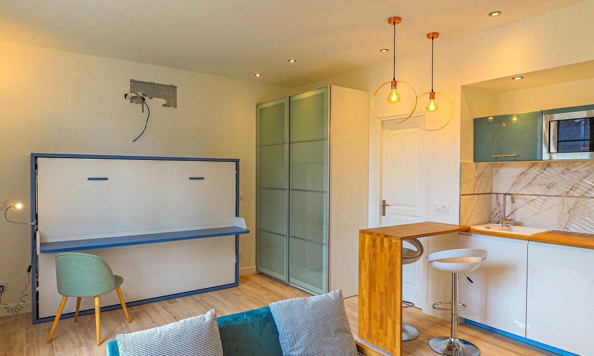 Cachan Apartment | Studio 26m2+20m2 terrace in Bagneux