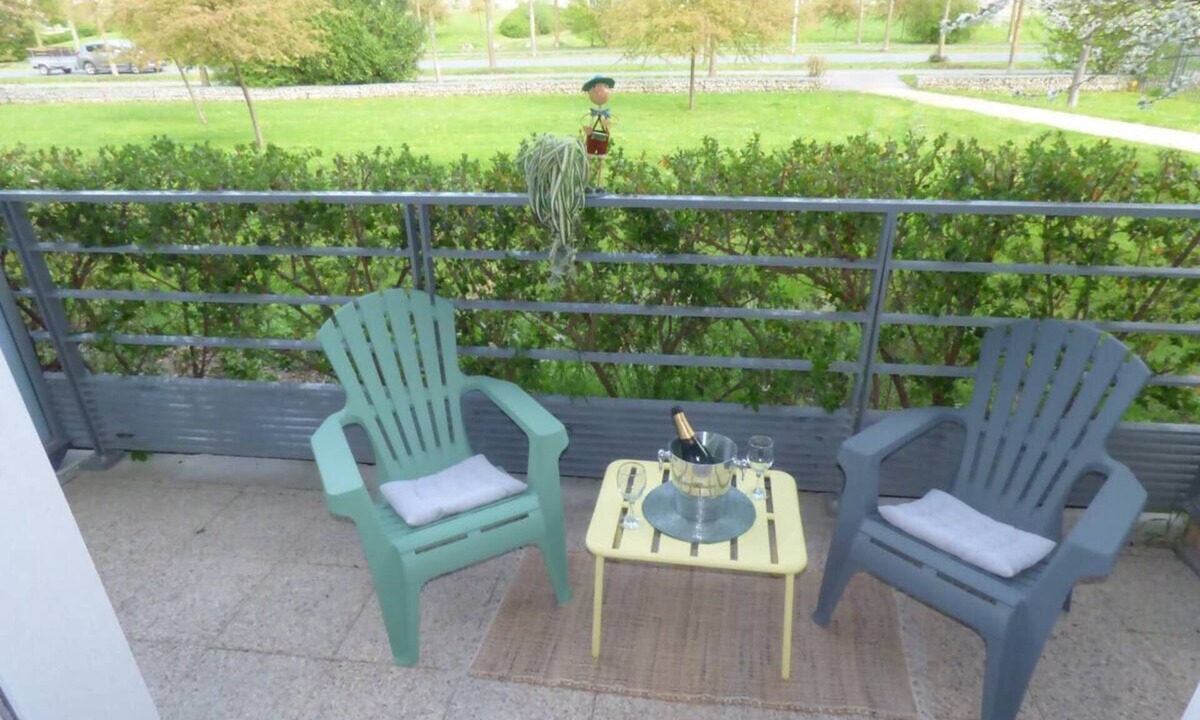 Bezannes Apartment | Studio 27 m2 700 m from TGV station