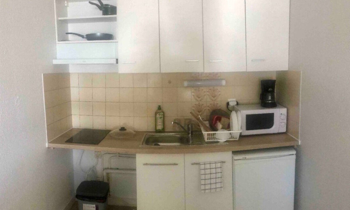 La Paillade Apartment | Studio 27m2 with parking and near tram Line 3