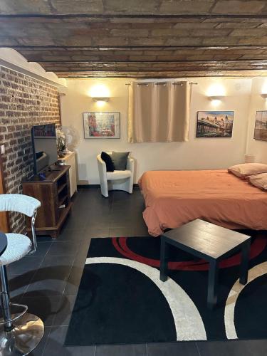 Quartier du Vieux-Pont - Sainte-Genevieve Apartment | Studio 29 m2 proche La Défense Arena