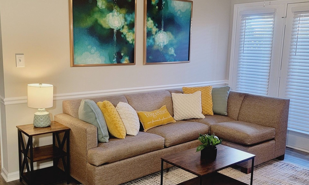 Pine Forest Apartment | Studio 409 ~ Accessible with Premium Wifi