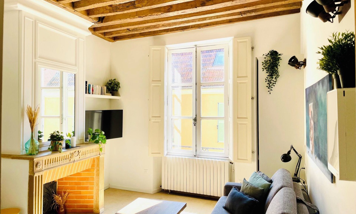 Marly-le-Roi Apartment | Studio #5 - Charming & warm