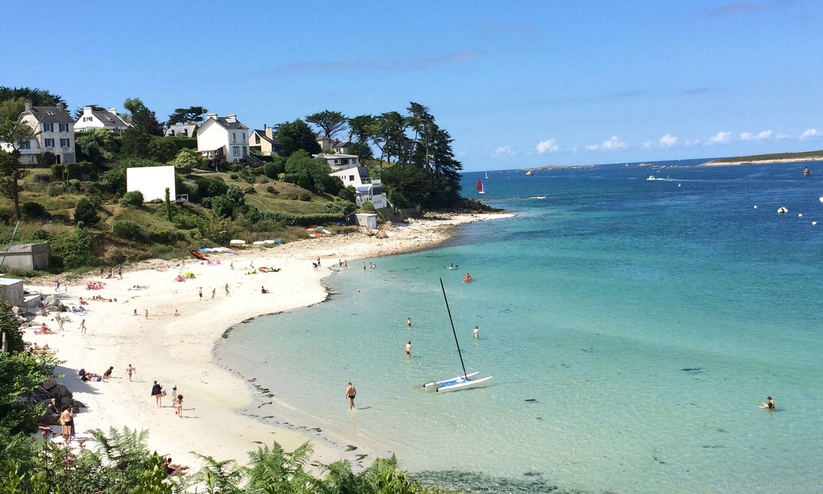 Saint-Pabu Apartment | Studio 50m from the beach