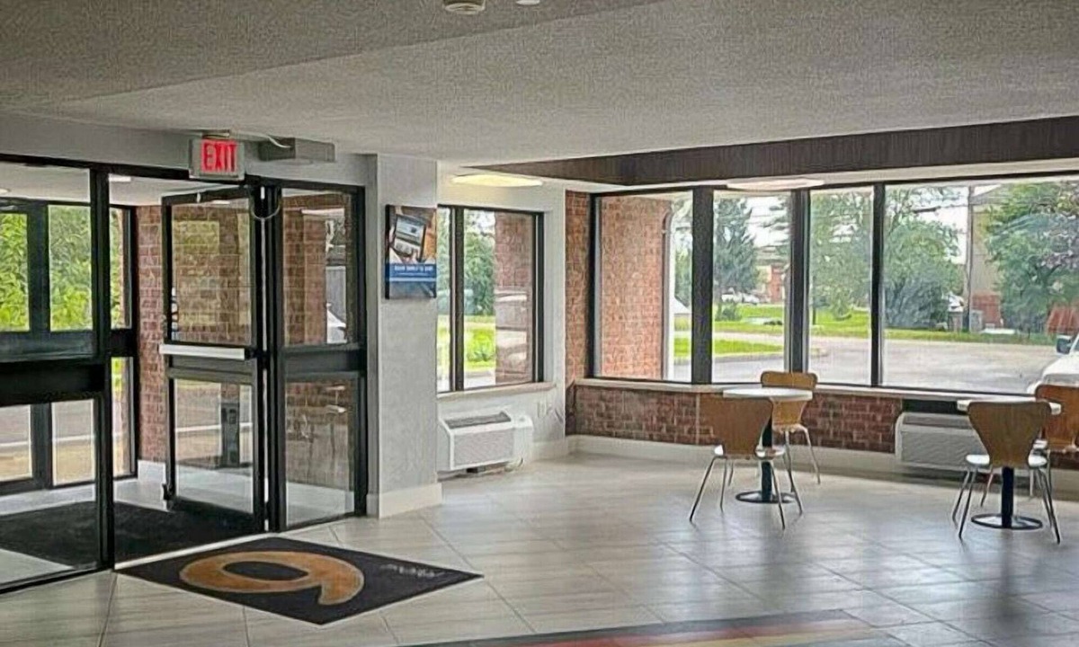 East Syracuse Hotel | Studio 6 - East Syracuse, NY – Airport