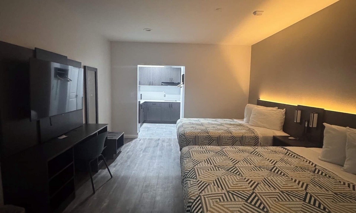 Humble Hotel | Studio 6 – Humble, Tx
