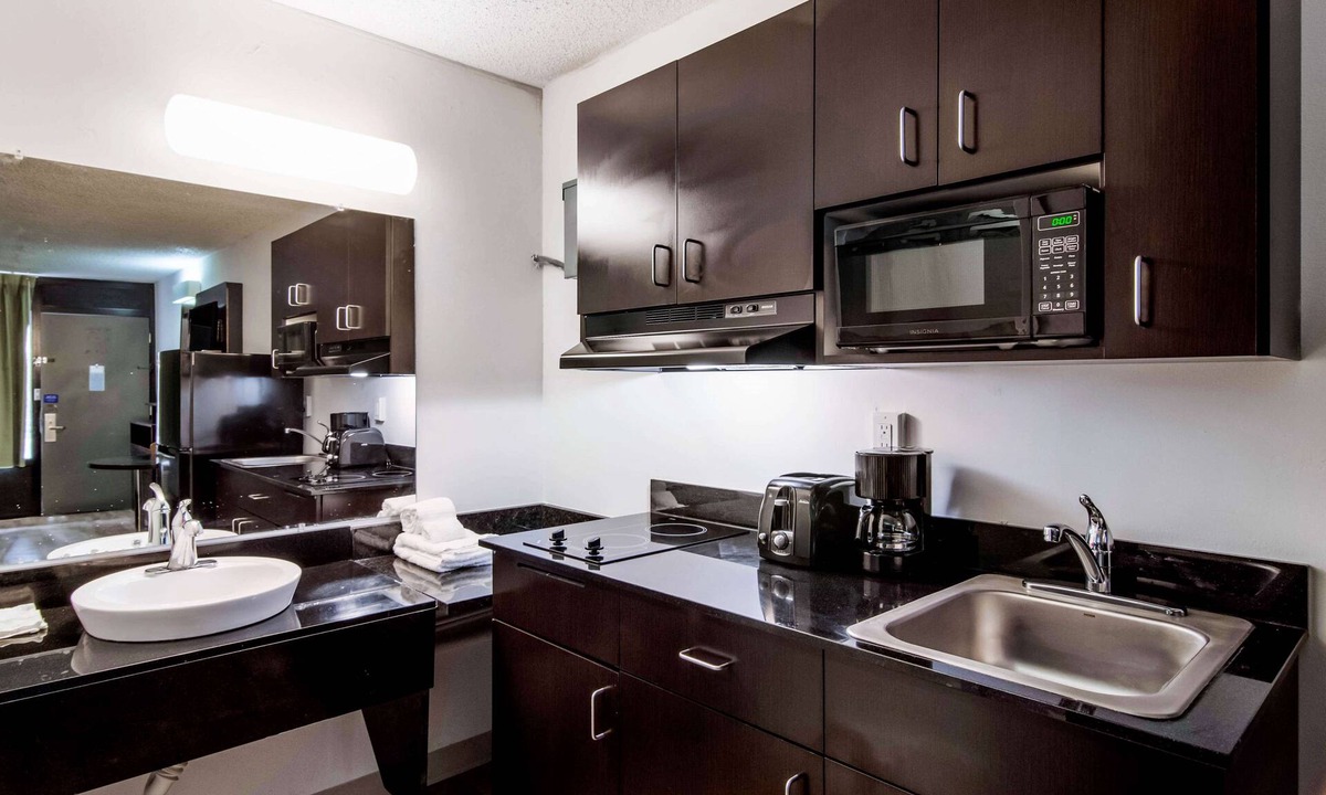 LaGrange Hotel | Studio 6 Lagrange, GA