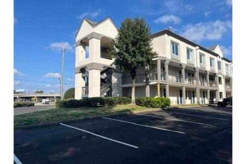 Norcross Hotel | Studio 6 Suites Norcross, GA
