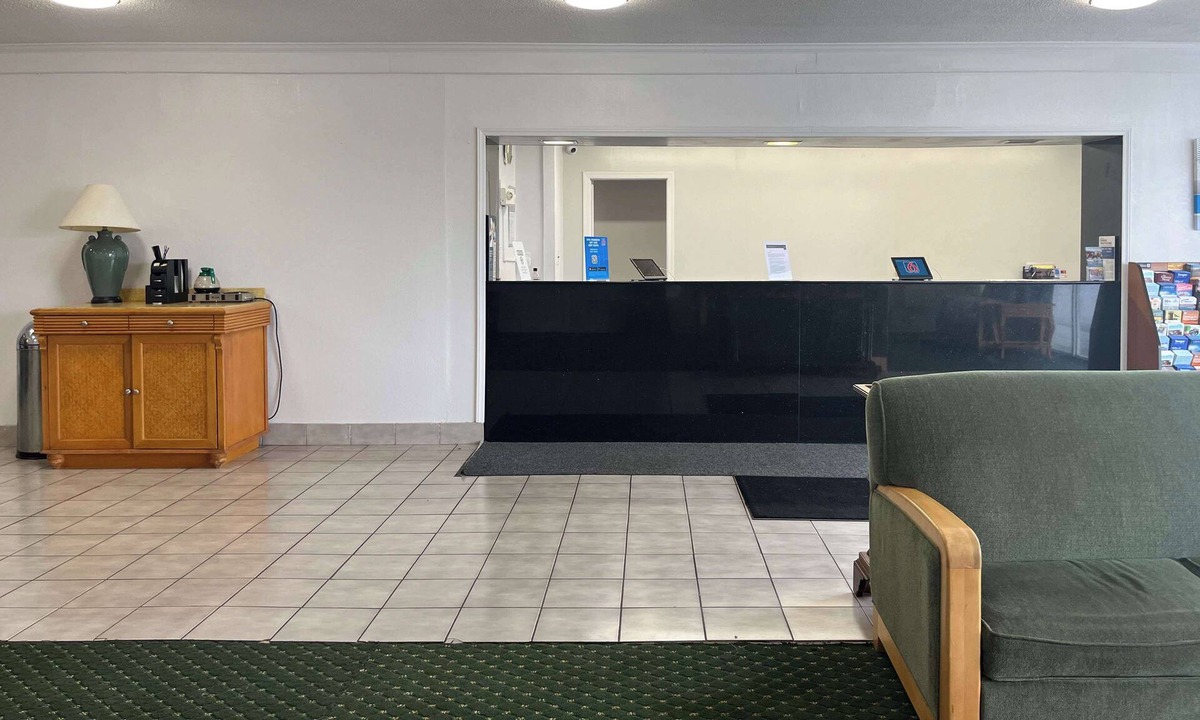 Pocomoke City Hotel | Studio 6 Suites Pocomoke City, MD