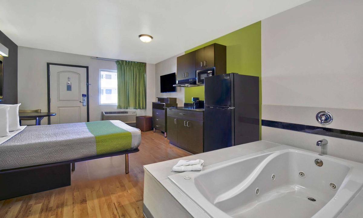 Victorville Hotel | Studio 6 Victorville - Apple Valley