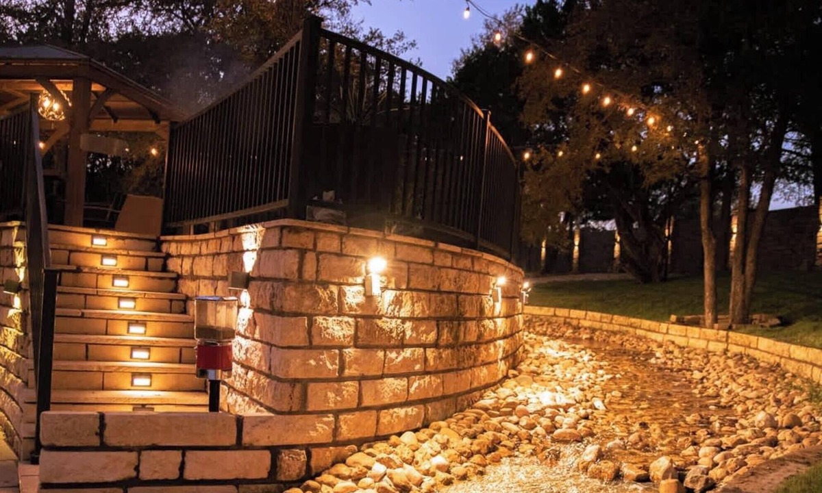 Austin Villa | Studio 7744 Ranch Austin Venue and Rentals