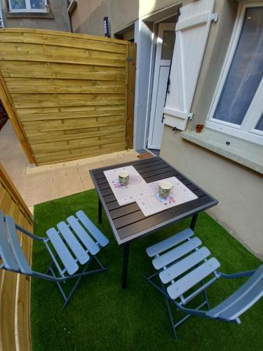 Limoges Apartment | studio 8