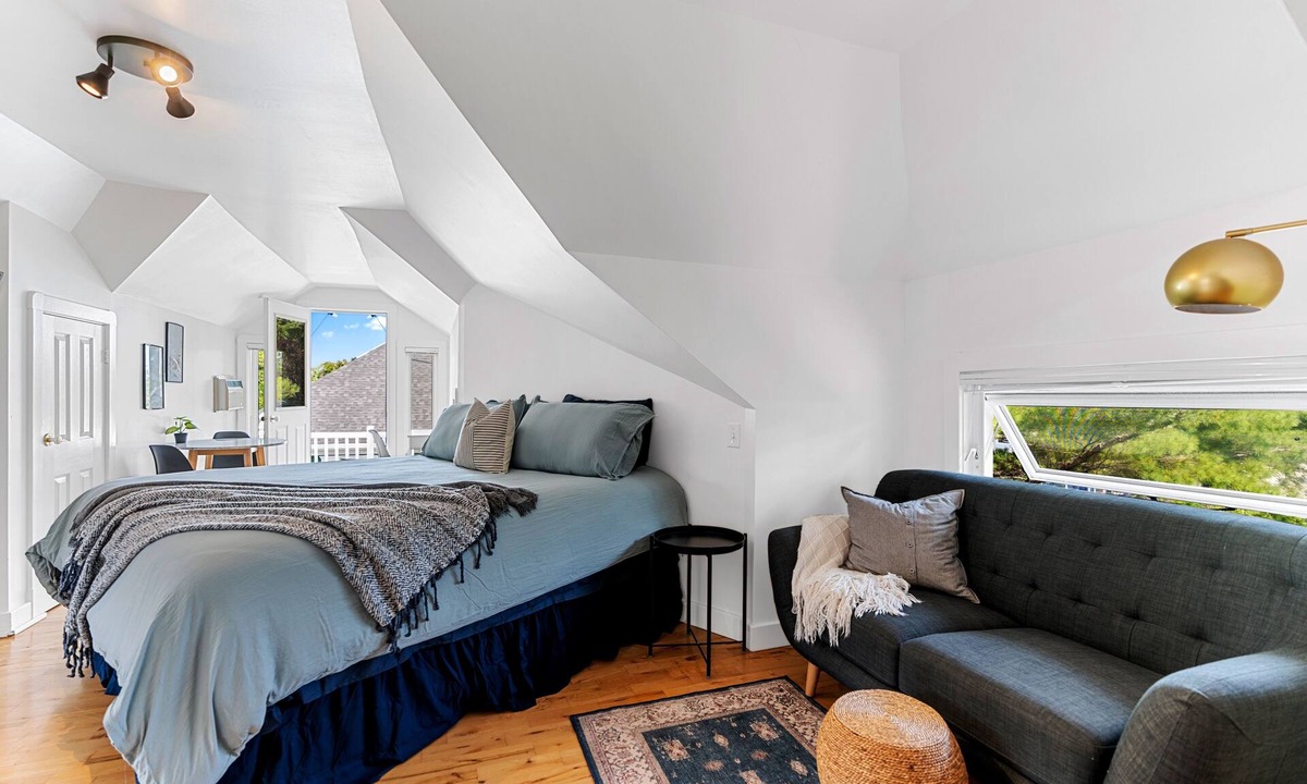 Moncton Apartment | Studio 8~ Modern Loft w/private balcony