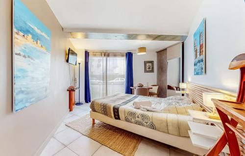 Saint-Martin-du-Littoral Apartment | STUDIO 88