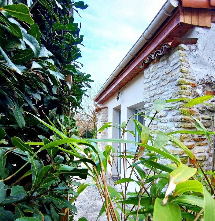 Marigny House | Studio, aire de loisirs avec piscine