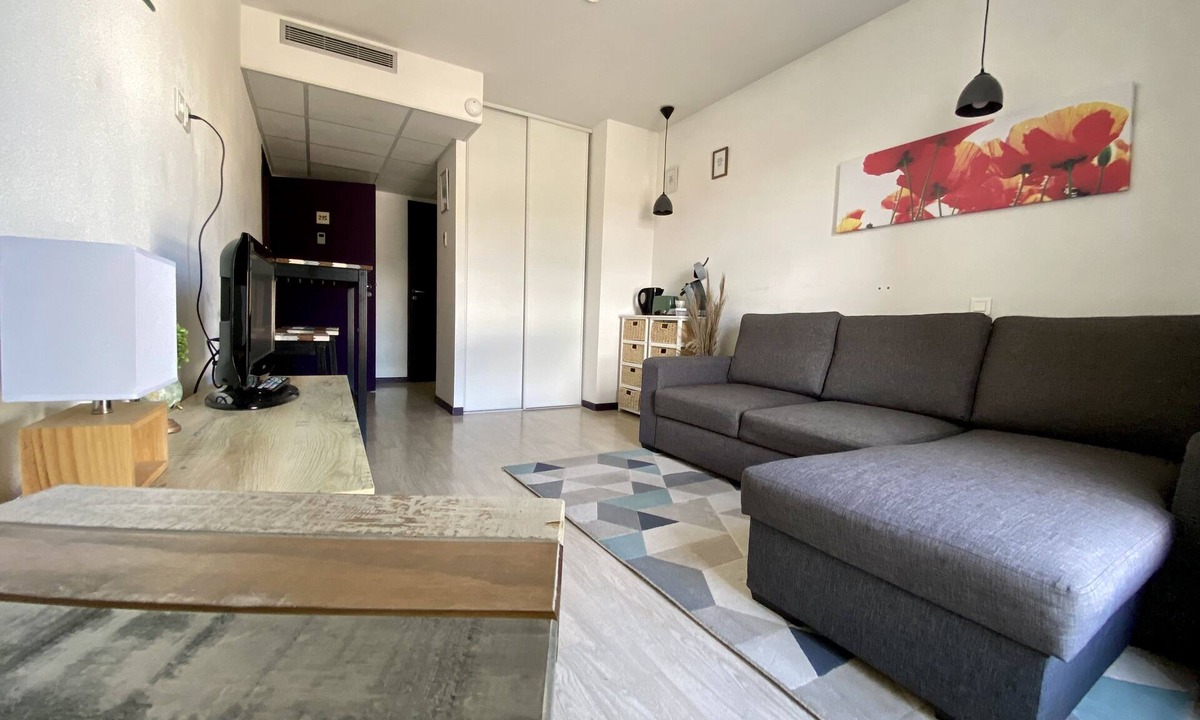 Lourdes Apartment | Studio "altrum"