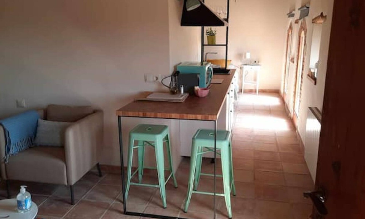 Aiguamurcia House | studio apartment