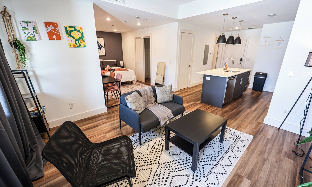 Brewerytown Apartment | Studio Apartment in the Heart of Philadelphia