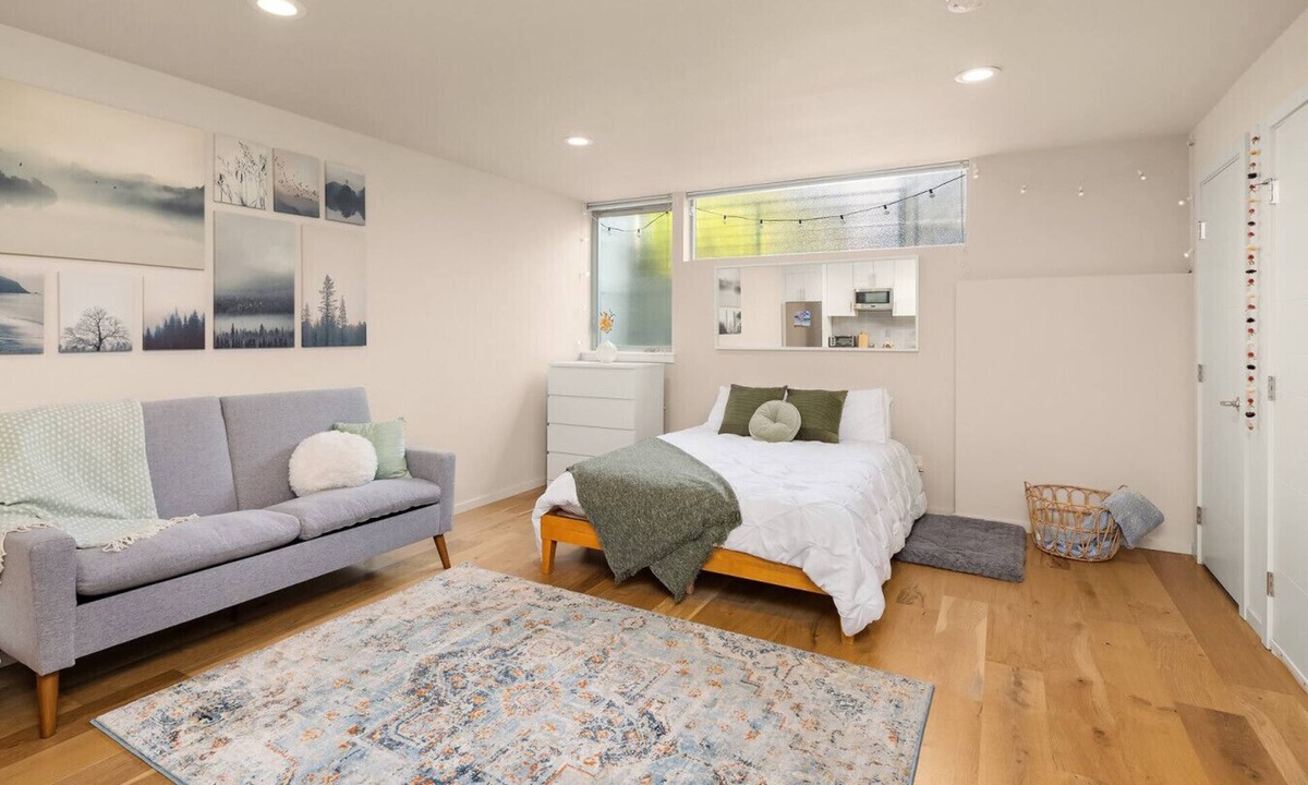 Ballard Condo | Studio apartment in Ballard