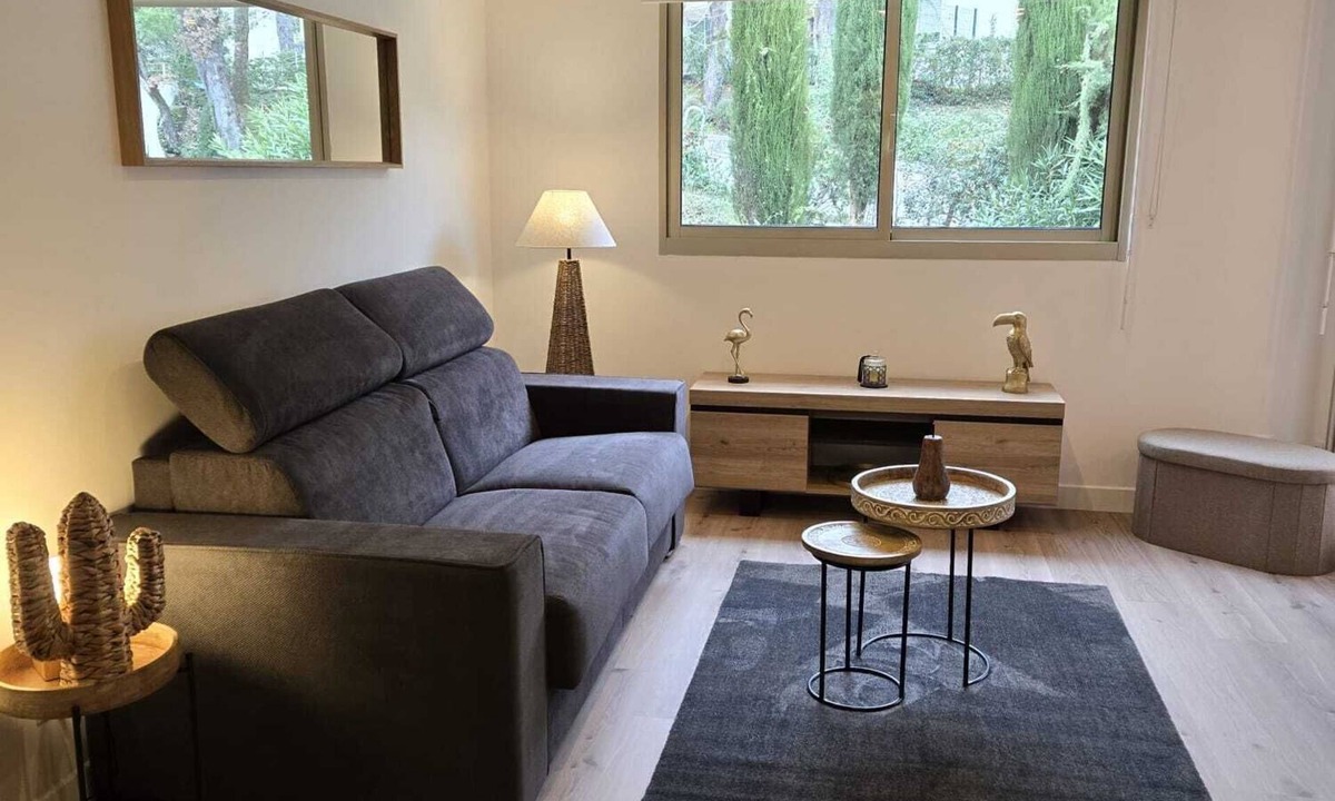 Mougins Apartment | STUDIO APARTMENT IN MOUGINS