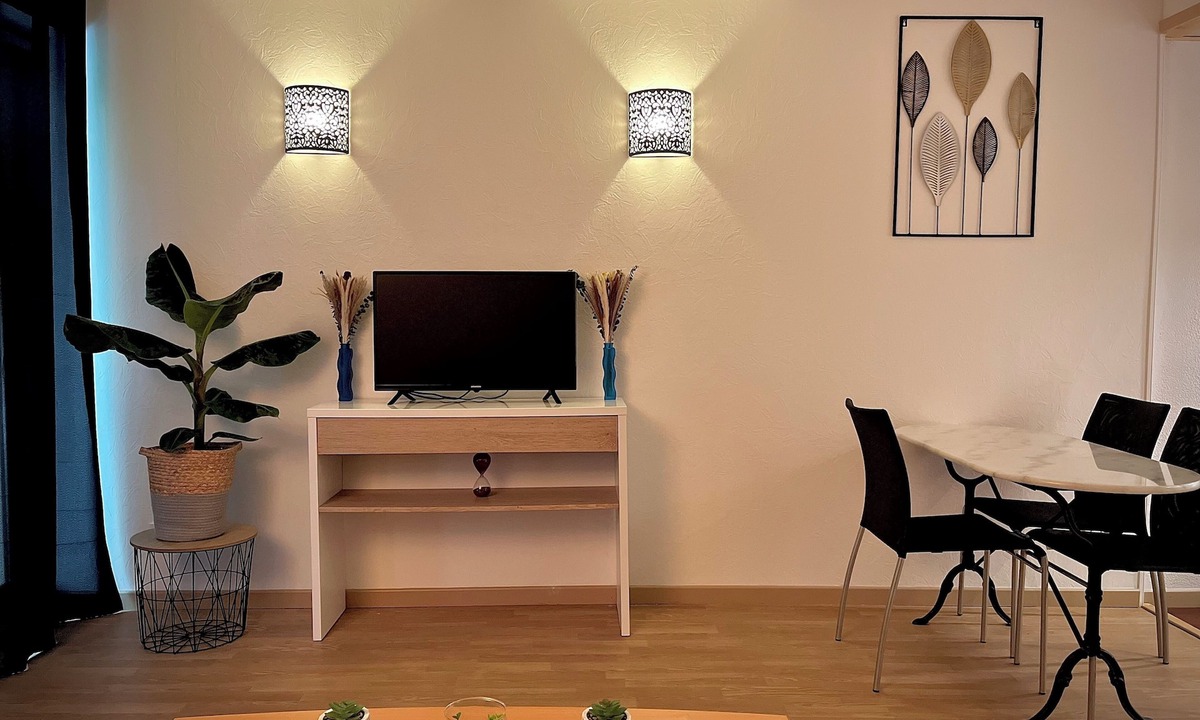 Klingenthal Apartment | Studio apartment in the heart of nature with shared pool and playground