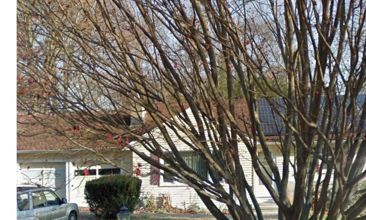 Trumbull Apartment | Studio apartment