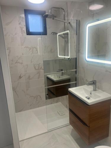 Saint-Pierre House | Studio attenant à la maison