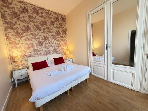 Monchy-Humieres Apartment | Studio au château
