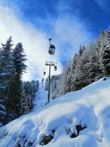 Saint-Aventin Apartment | Studio au coeur de la Station de Ski