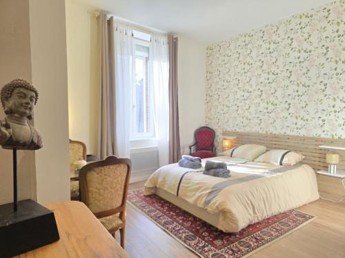 Tarbes Apartment | Studio, avec cuisine et salle de bain face au Jardin Massey