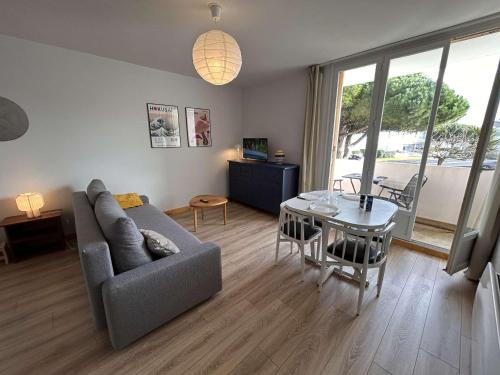Saint-Hilaire-de-Riez Apartment | Studio avec cabines - 4 personnes - Parking - Proche plage - FR-1-224C-367