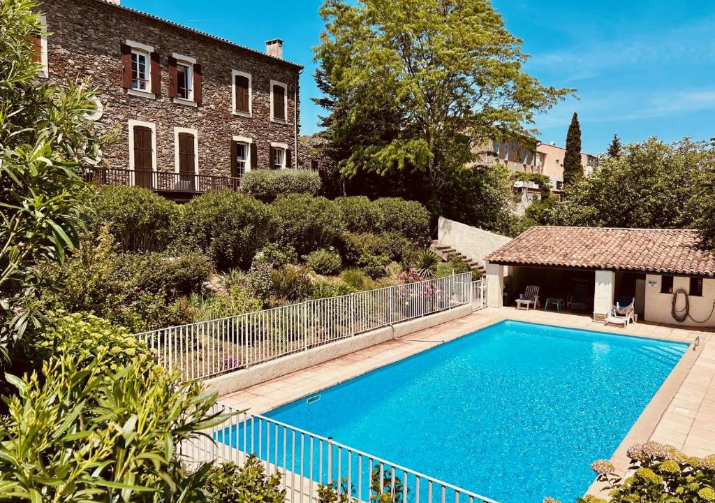La Garde-Freinet Apartment | Studio avec piscine