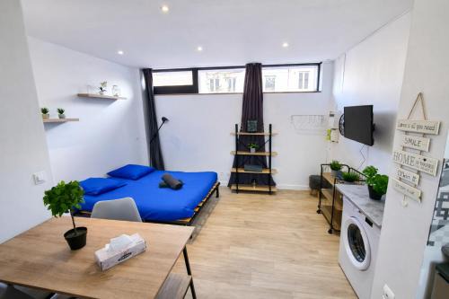 Elbeuf Apartment | Studio avec terrasse