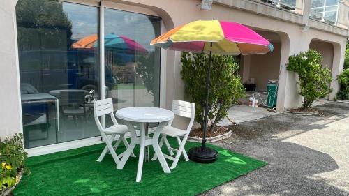 Belley Apartment | Studio avec vue