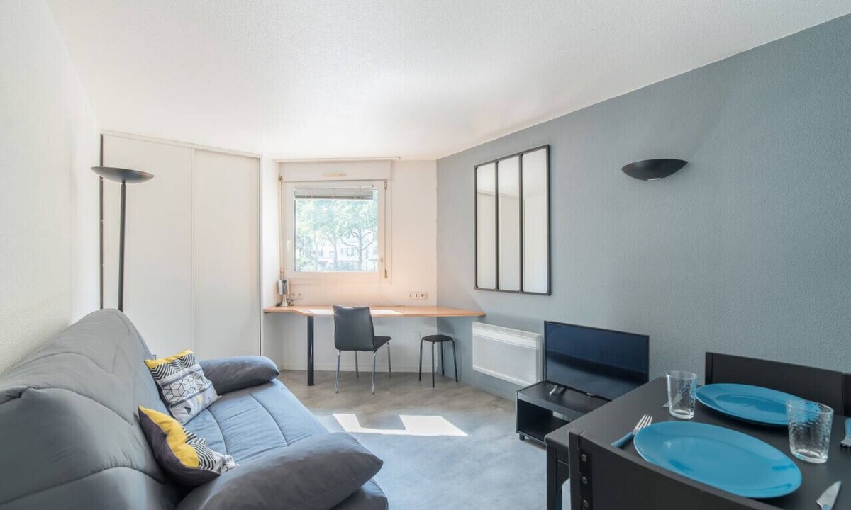 Villette Gare Apartment | Studio Baraban - Welkeys