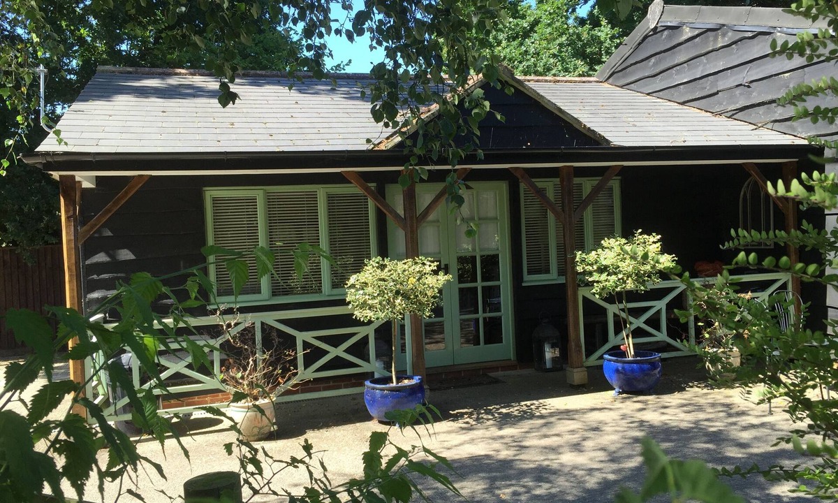 Tiptoe House | Studio Barn In The New Forest