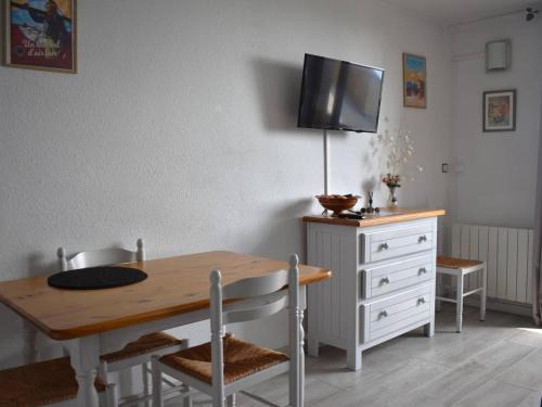 Font-Romeu-Odeillo-Via Apartment | Studio Cabine 4 Pers - Sud & Vue Montagne - FR-1-580-117