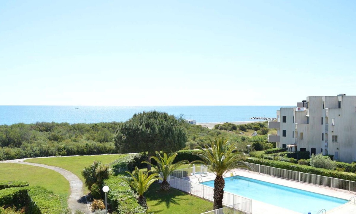 Saint-Cyprien Plage Apartment | Studio cabin 4 pers, pool, parking, near beach, St Cyprien