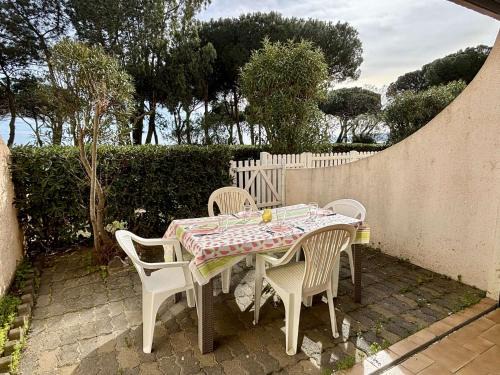 Argeles Plage Apartment | Studio cabine 4 couchages ARGELES SUR MER AR600-005
