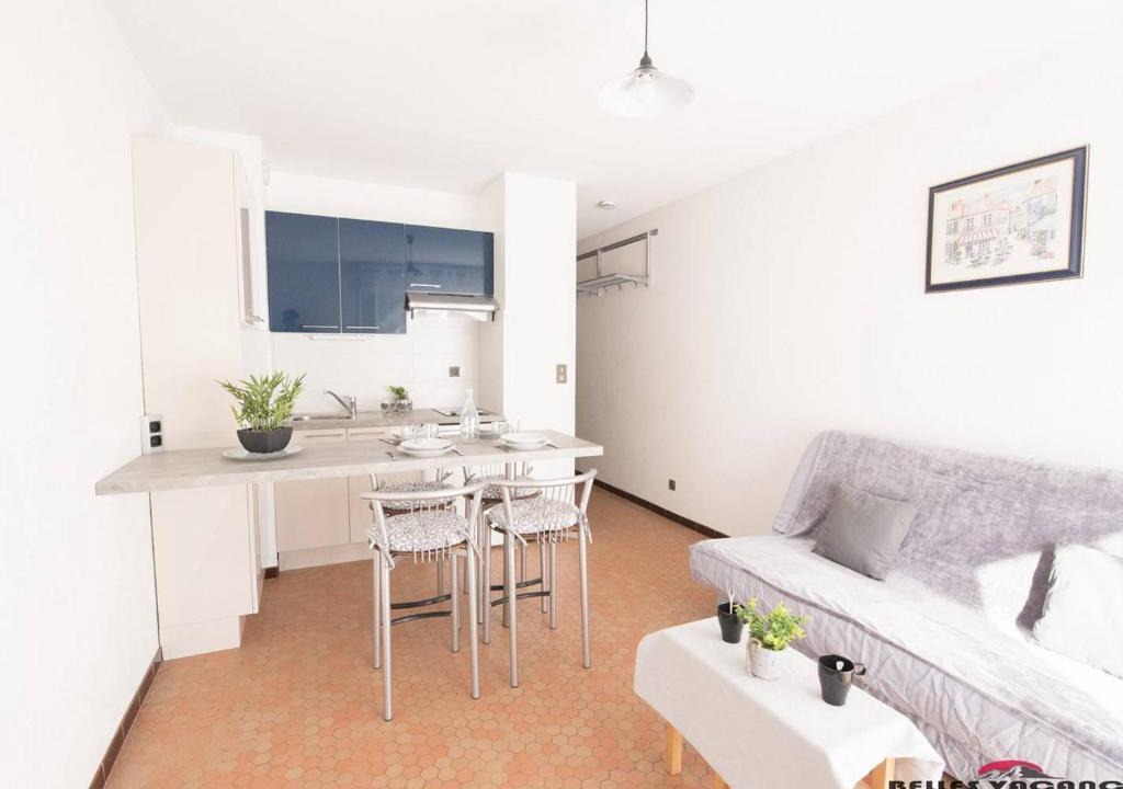 Saint-Lary-Soulan Apartment | Studio cabine 4 pers proche centre Saint Lary - FR-1-296-231