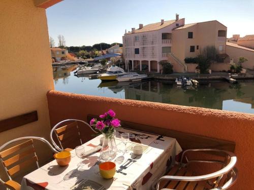 Le Barcares Apartment | Studio cabine 4 pers avec piscine, parking sécurisé, BBQ et proche plage - FR-1-81-281