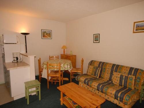 Eaux-Bonnes Apartment | Studio cabine 6 pers à Gourette avec animaux admis - FR-1-859-28